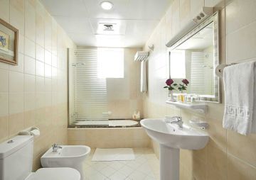 Coral Residence Tower Фуджейра Екстериор снимка